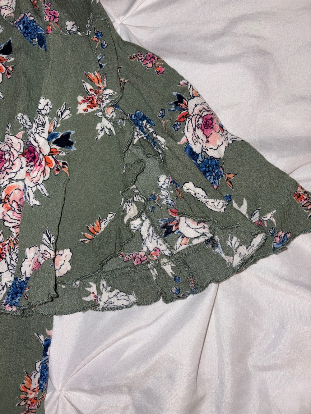 Gypsies & Moondust Olive Floral Off-Shoulder Top - Picture 4 of 4